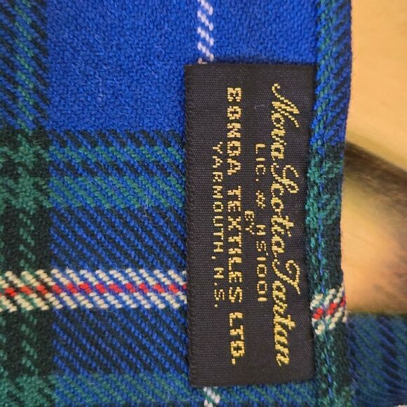 Bonda Textiles Nova Scotia Tartan Blue Plaid Skirt Hat and Scarf Set - Picture 7 of 8